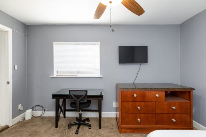 Photo of PadSplit's room