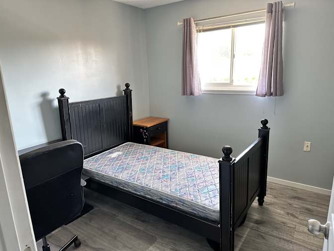 Photo of June's room