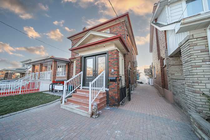 Photo of Mike's room