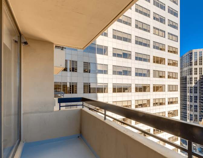 Blossom Ayuka-kubam's room