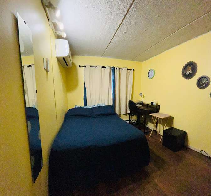 Photo of Jennifer Colasito's room