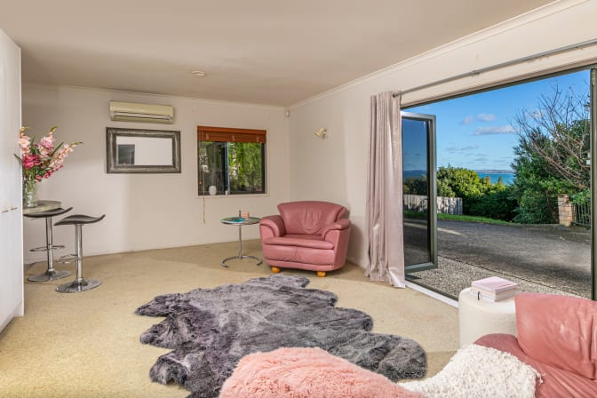 Photo of henri's room
