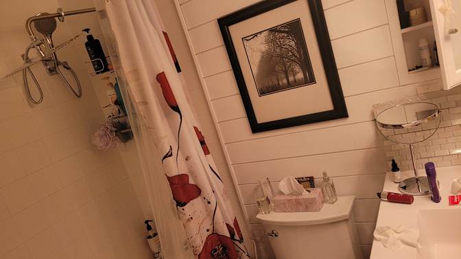 cynthia clarke's room