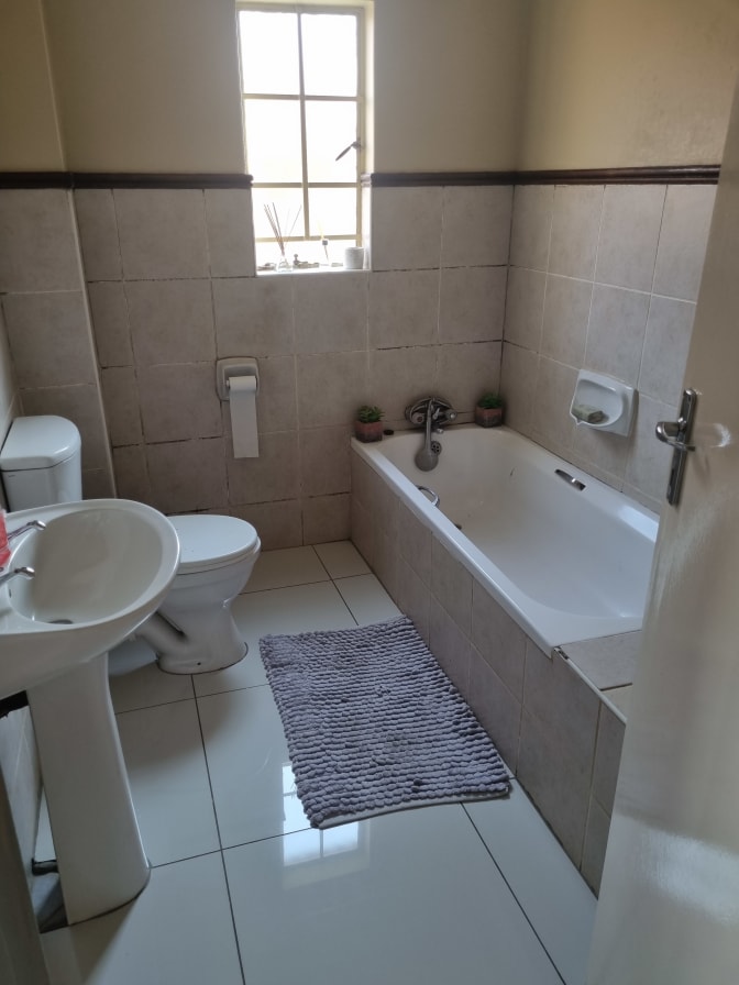 Photo of Mandla's room