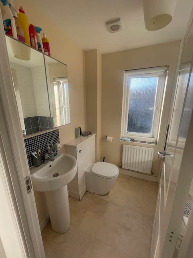 Photo of Right At Home Lettings's room