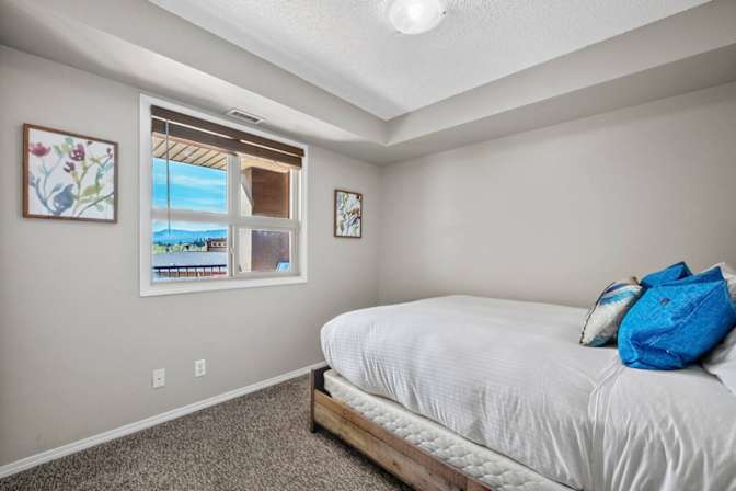 Nikita Baynes's room