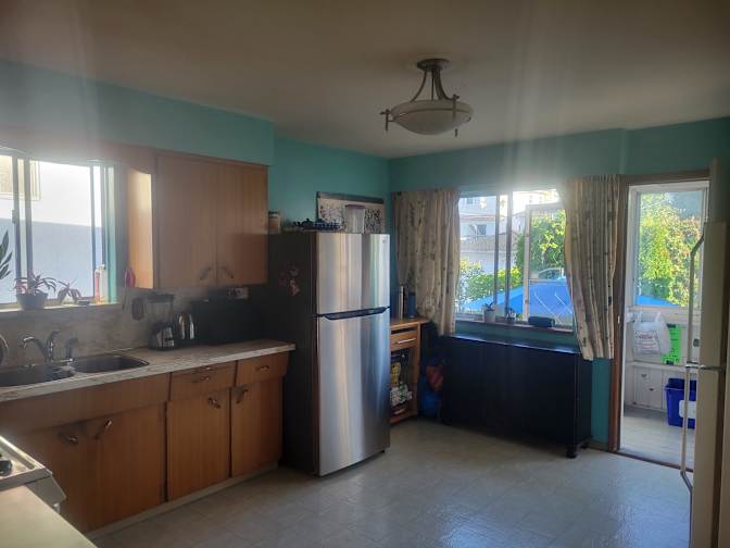 Megan h Moore's room