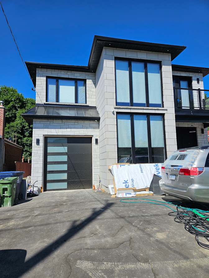 Evelyn Mendoza's room