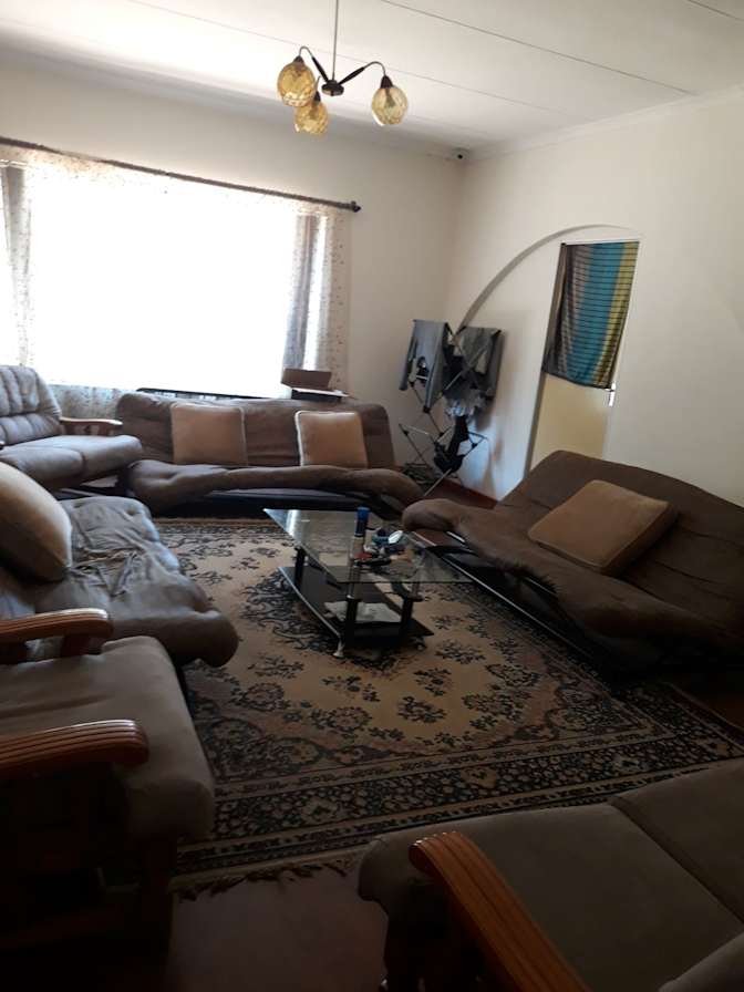 Photo of Elaine's room