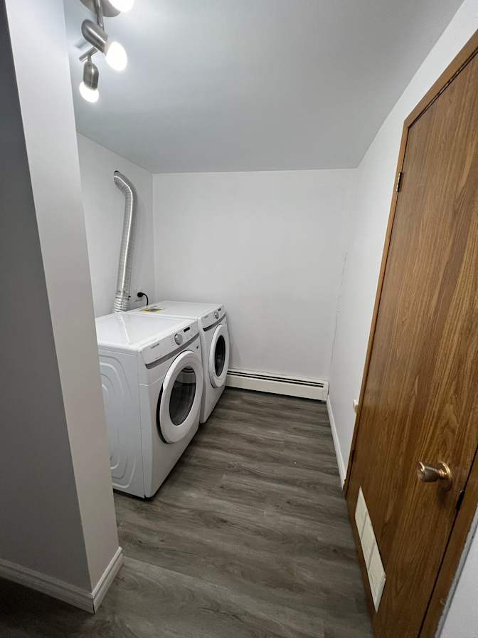 Aakash Bhogal's room