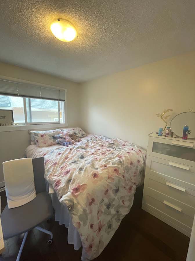 Photo of Erika's room