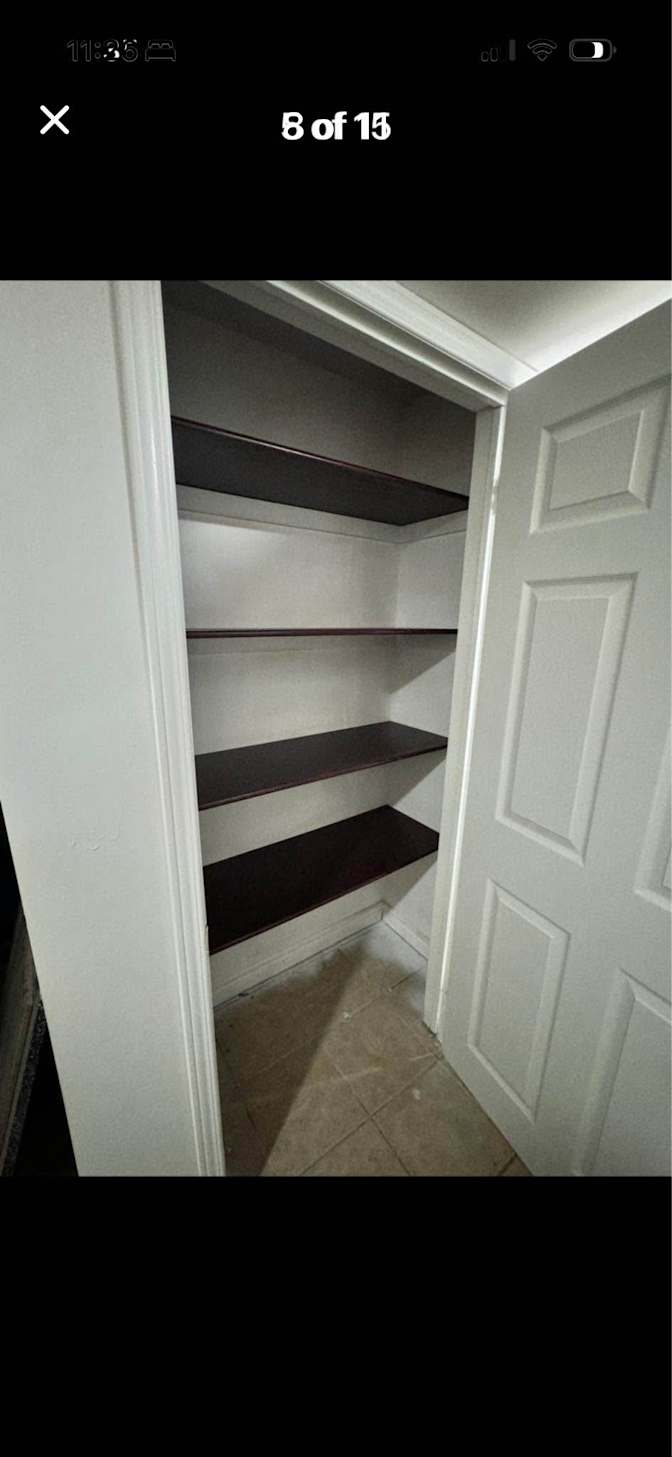 Mehreen Mughal's room