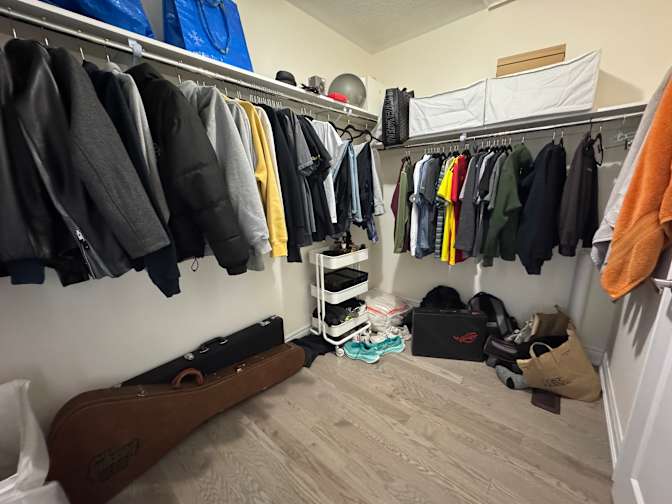 Santiago Mejia Mora's room