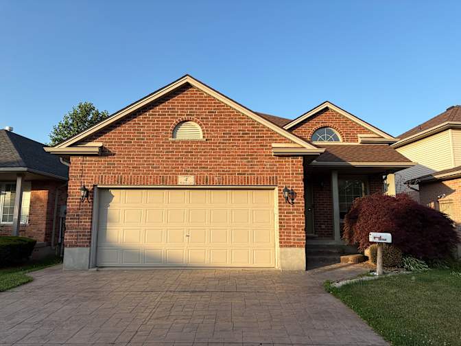 Diem Chi Doan's room