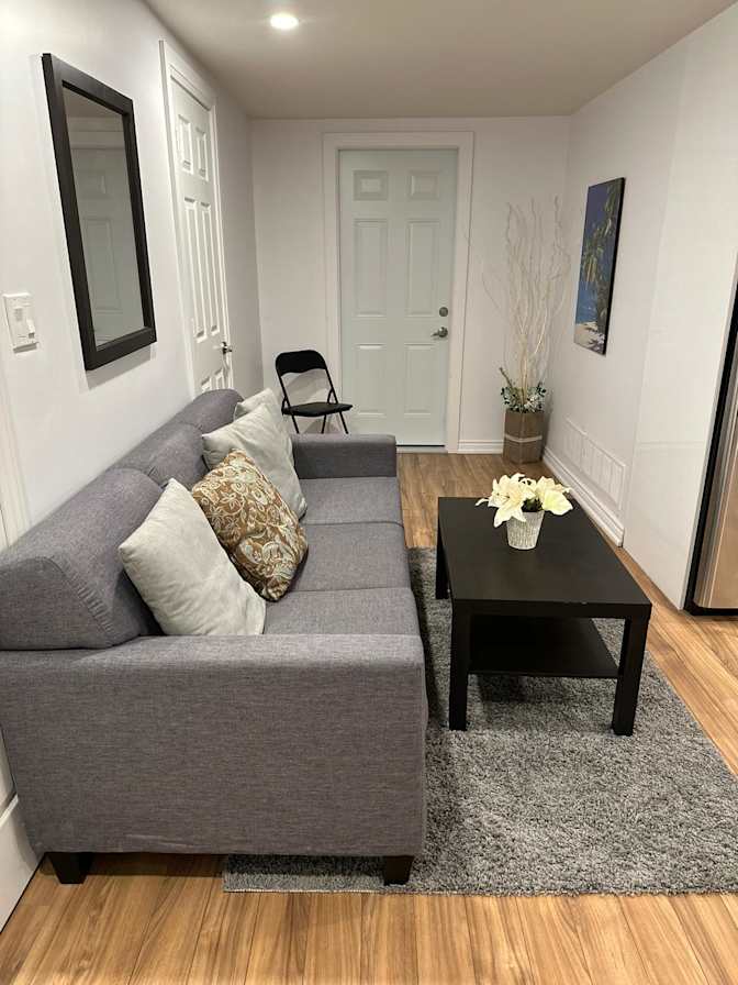 Alda Nguefack's room