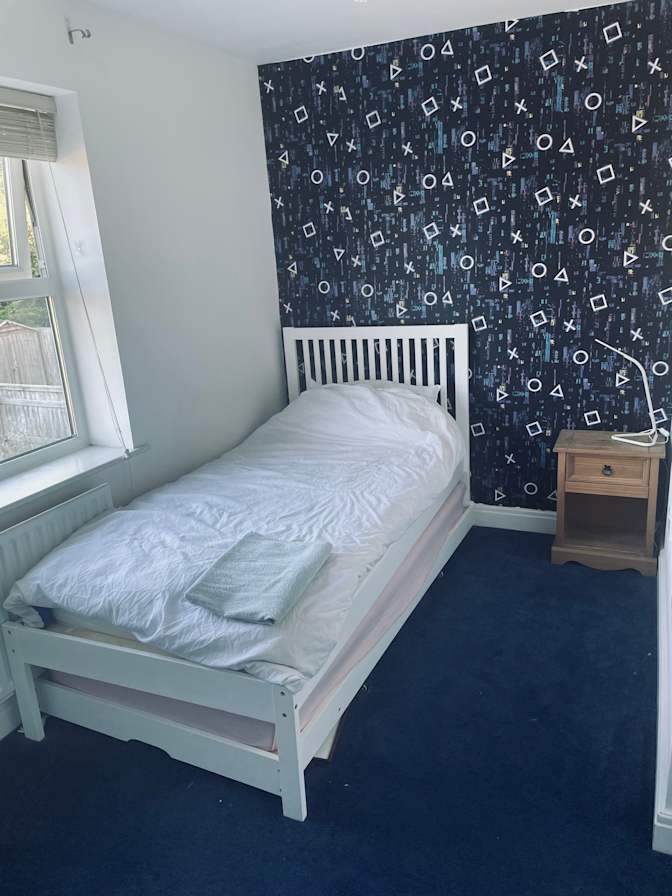 Photo of paul churchill's room