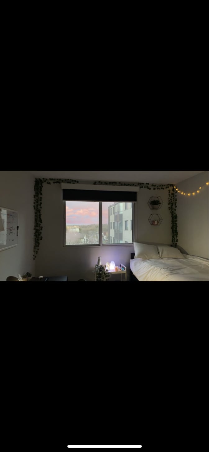 Photo of Chrishane's room