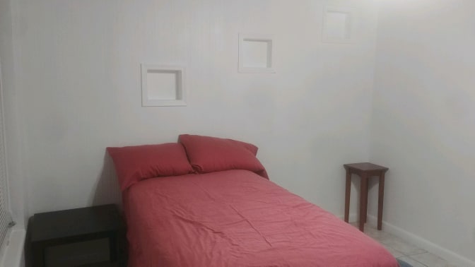 Photo of CHRISTIE's room
