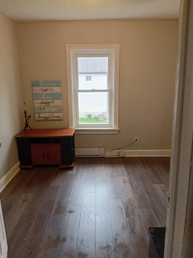 Photo of Fenix's room