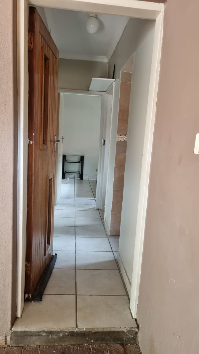 Photo of Homeyra Monkoe's room