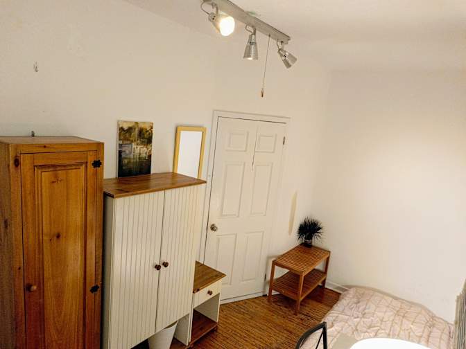 Photo of Laure's room