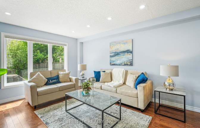 Vidhyarranyan's room