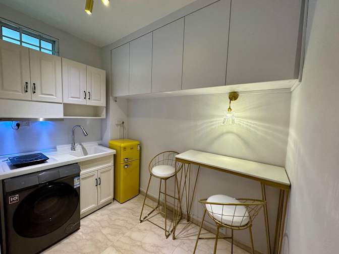 Photo of Louis's room