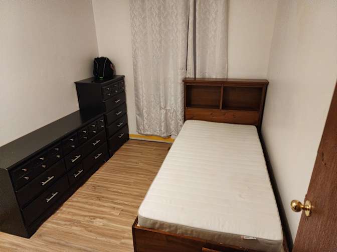 John D. Zielsdorf's room