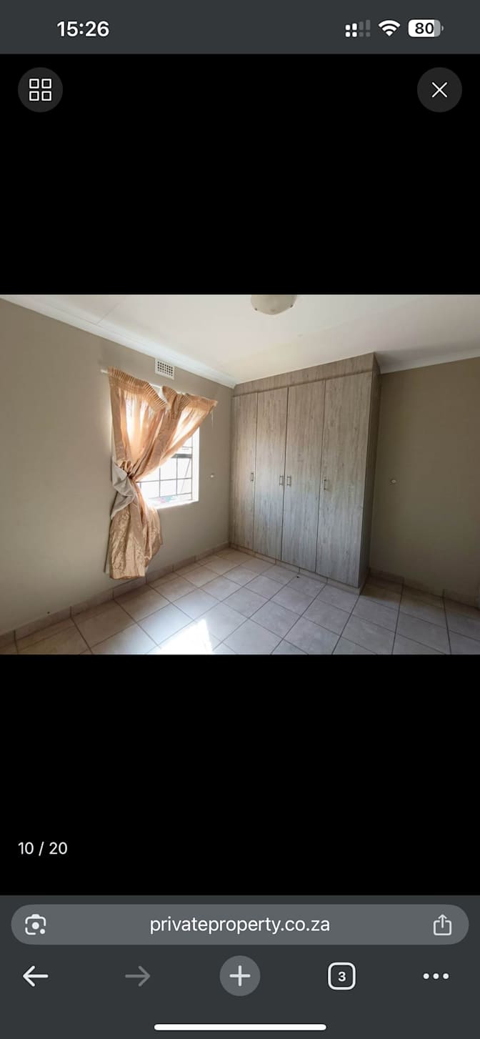Photo of mogedi phillip's room