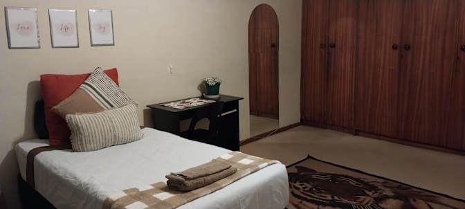 Photo of KG & Lisa's room