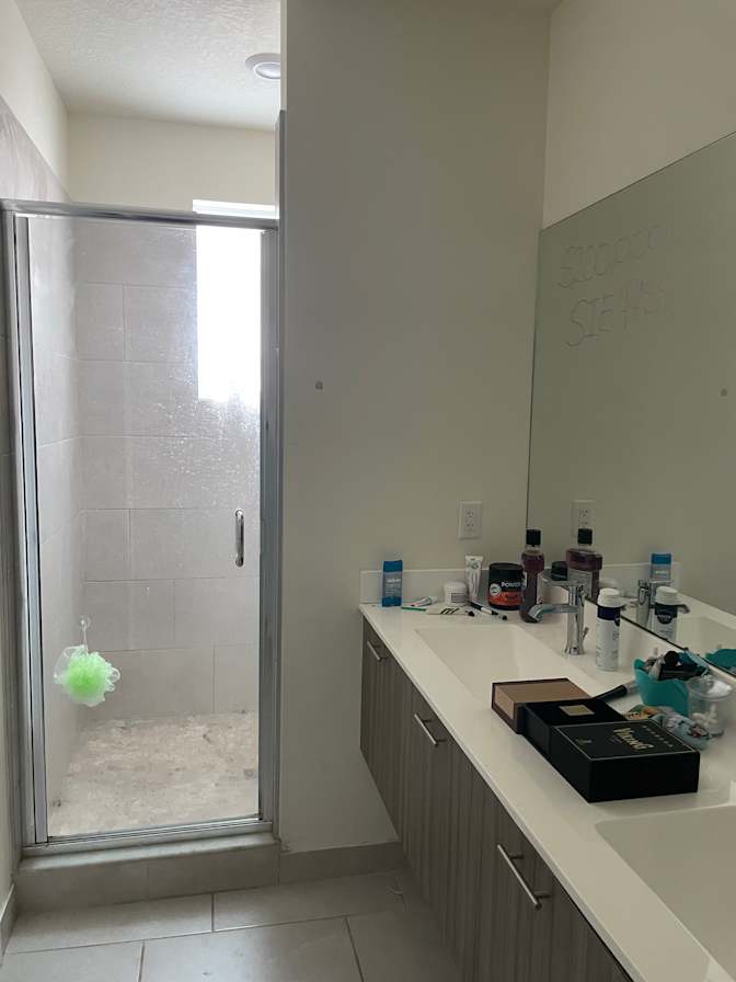 Photo of Mayelit's room