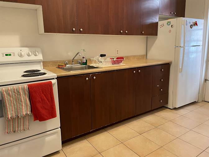 Eliana Ilieva's room