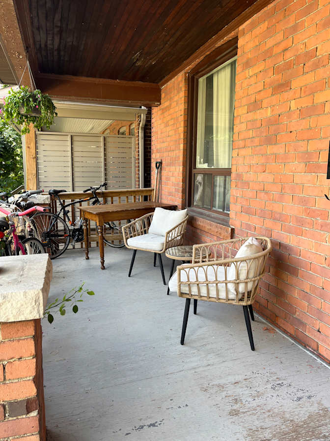 Photo of Aylar's room