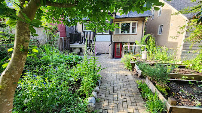 Photo of Bronwyn's room