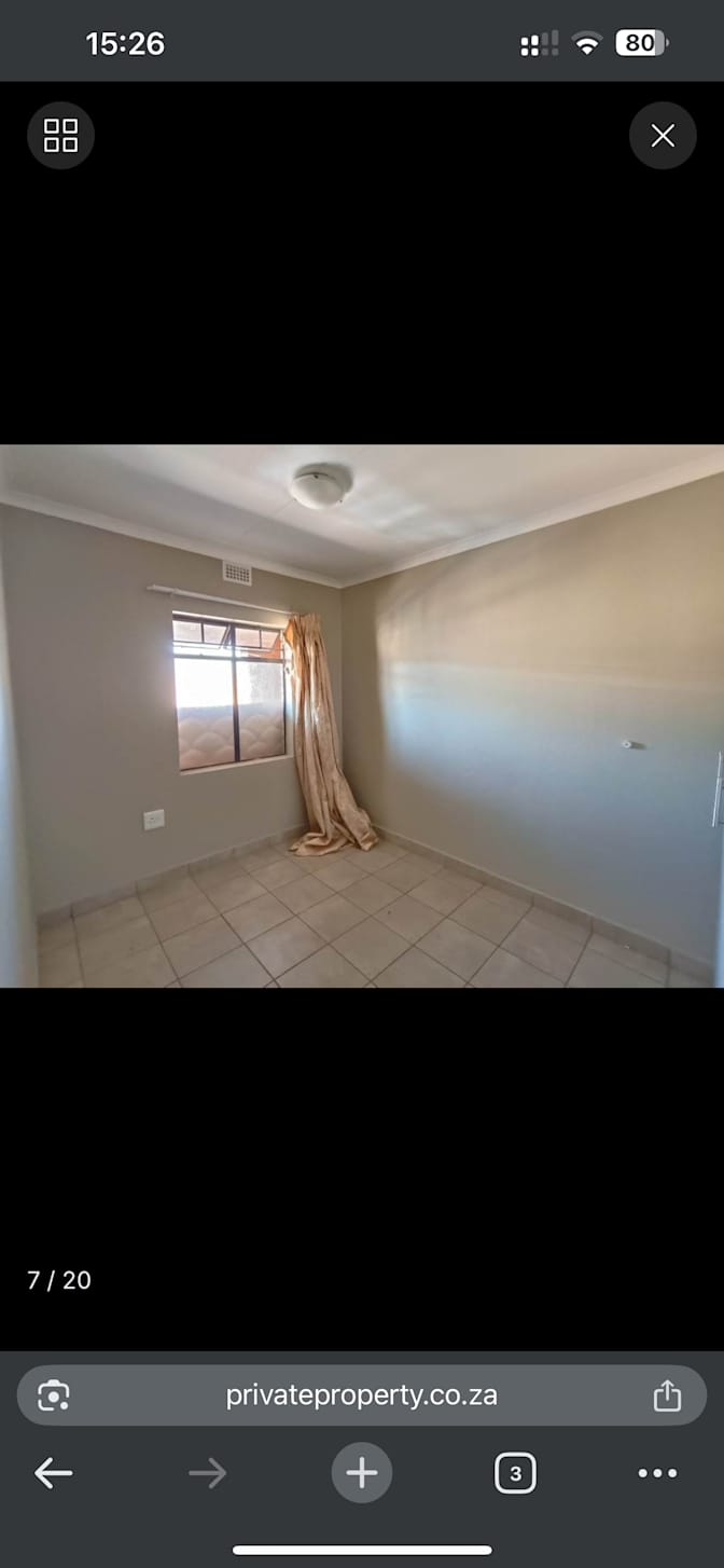 Photo of mogedi phillip's room