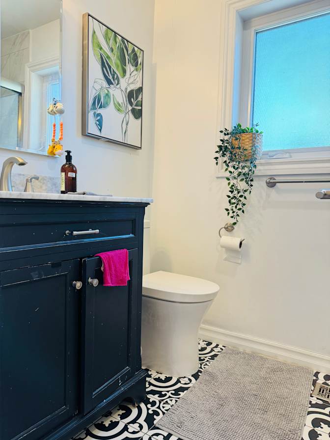 Photo of Saly's room