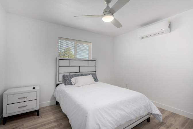 Photo of PadSplit's room