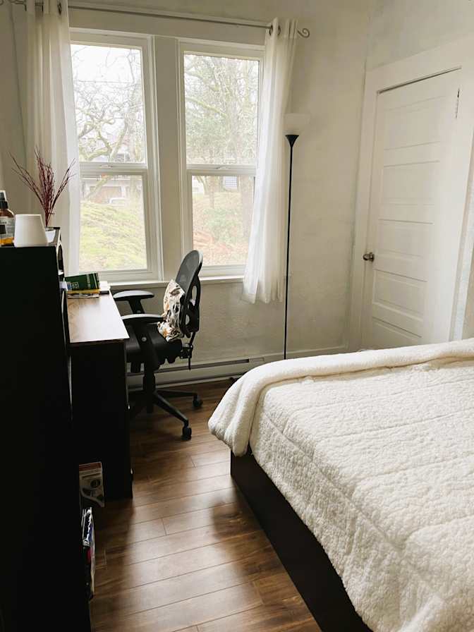 Alessandra delgado's room