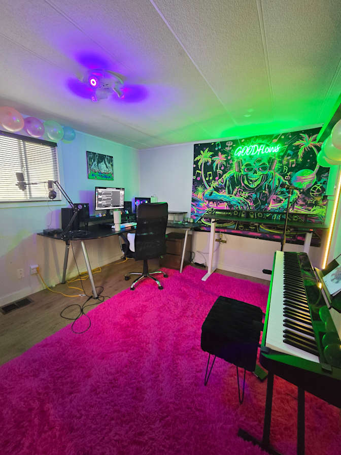 Photo of Ninji's room