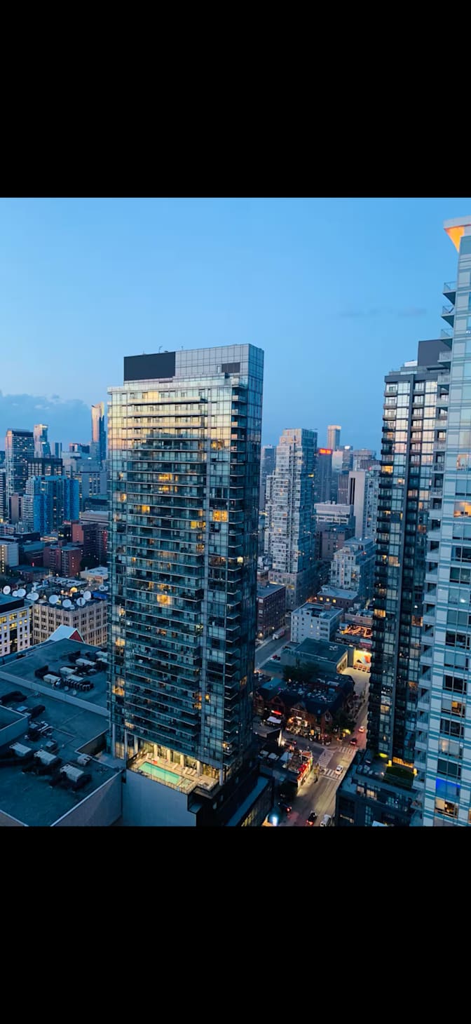 GeoffreyLeger's room