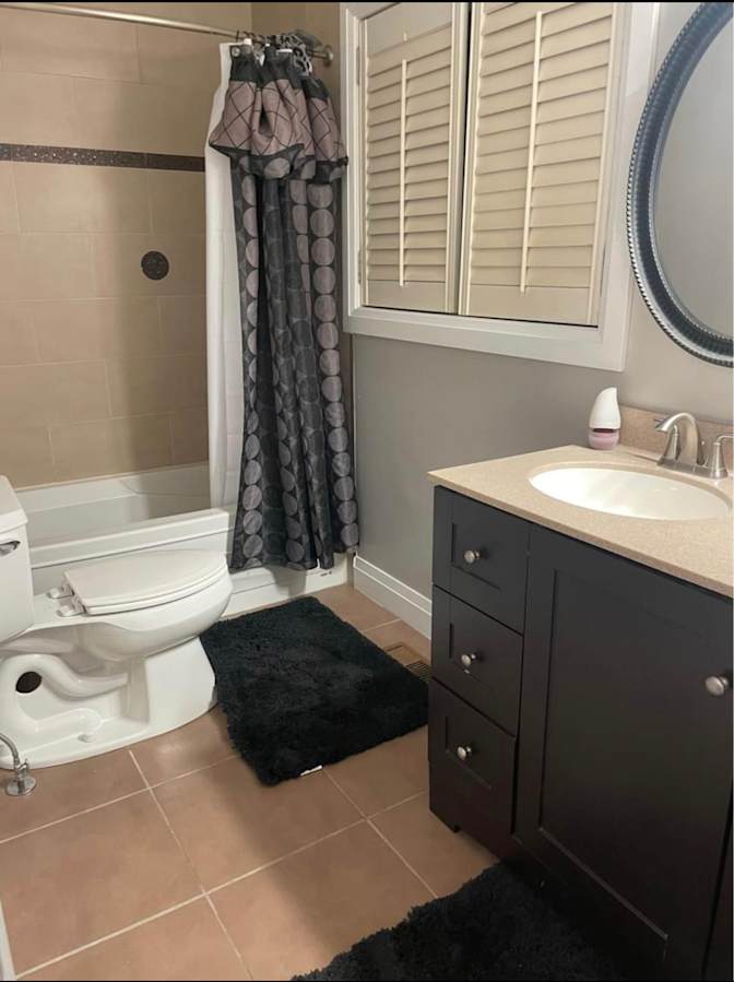 Photo of Char's room