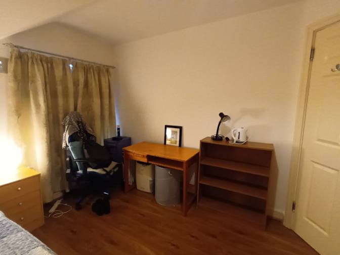 Photo of Oliver's room