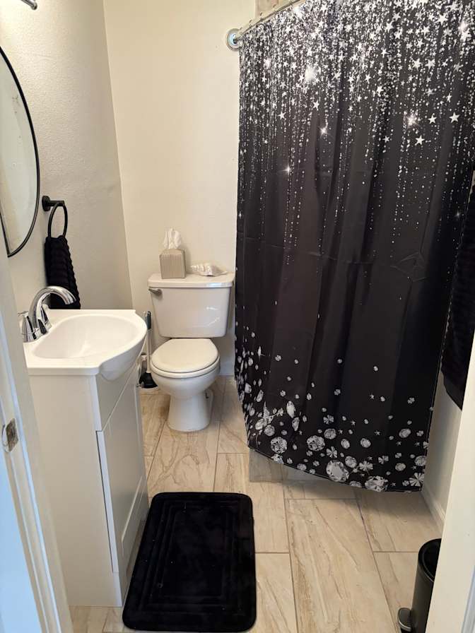 Private room to rent in share house Castle Rock, Co...