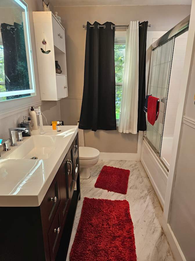Photo of Anne's room