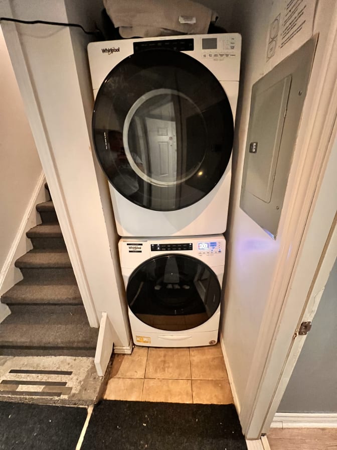 Nick Sarkovski's room