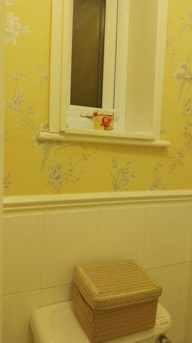Photo of Liz's room