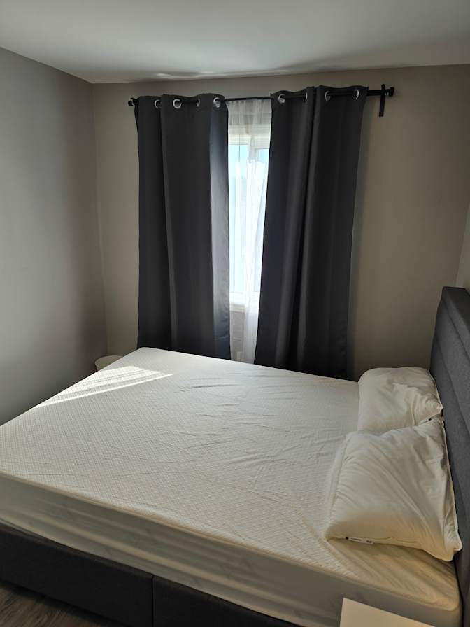 Photo of Dee's room