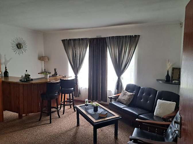 Photo of Bev Cronje's room