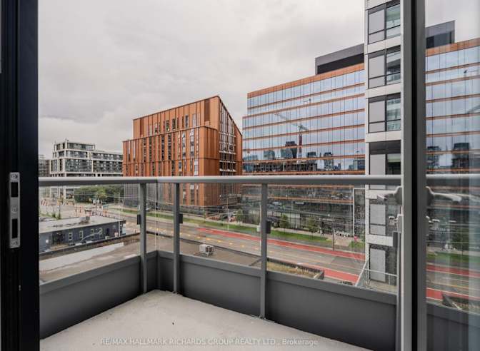 Spinder Raina's room