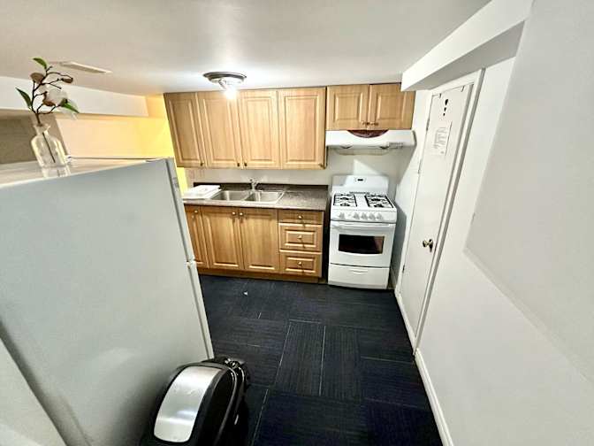 EKC Homestay Toronto's room